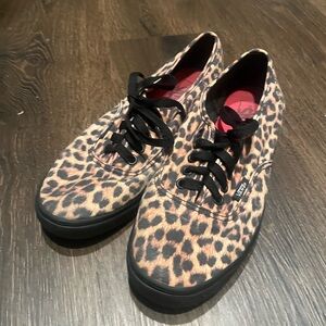 Leopard print Vans Authentic